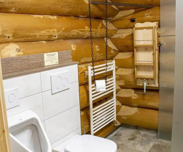 Blockhaus Almhuette Hofblick Semesterbostad